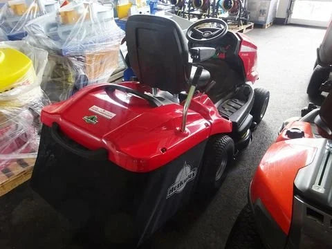 Rasentraktor Herkules HT102-24XDC