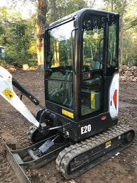Bobcat E20 , 1,8T + 3 GODETS