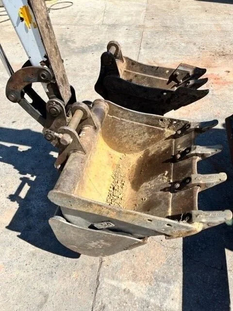 Bobcat E26 , 2,7T , 2018