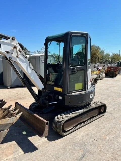 Bobcat E26 , 2,7T , 2018