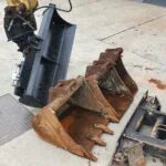 CAT 302.2D 2,1 T + 3 GODETS