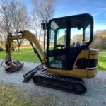 Cat 302.5C + 4 GODETS ET INCLINABLE