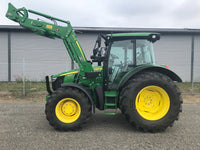 JOHN DEERE 4520 AVEC CHARGEUR FRONTAL