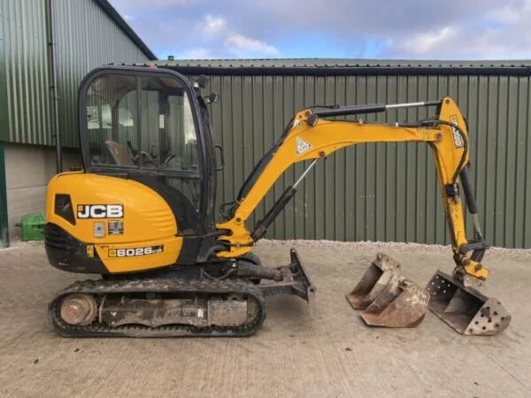 Jcb 8026 Cts , 2,6T 2014