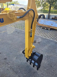 KOMATSU PC 18 MR2