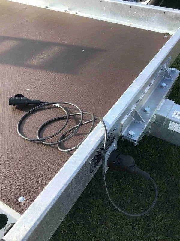 Remorque porte engins Hubiere TPG 3502 35, 3.5 Tonnes