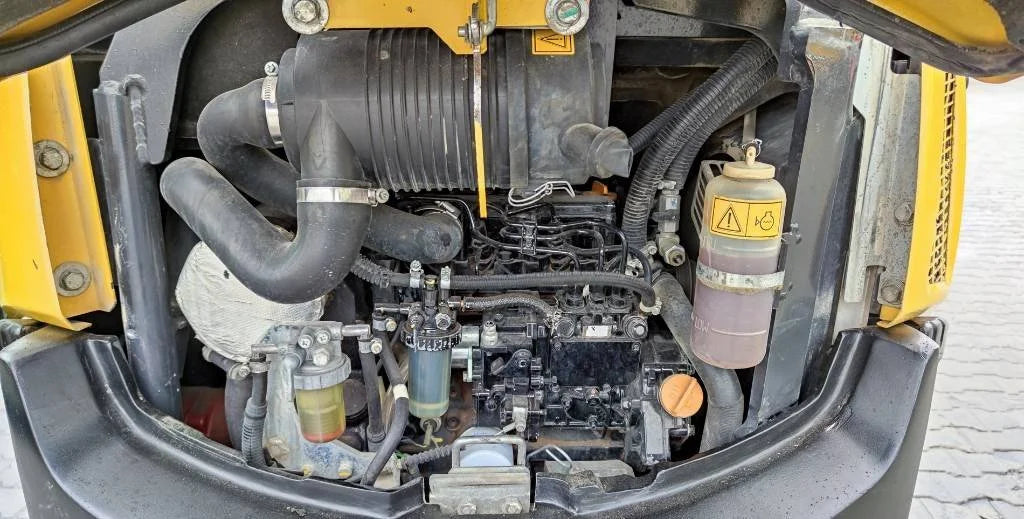 Yanmar Vio 25-4 + 3 GODETS